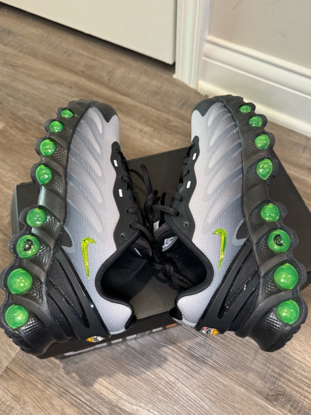 Nike Air Max DN8 Black Volt Smoke Grey Athletic Sneakers - Picture 11 of 16